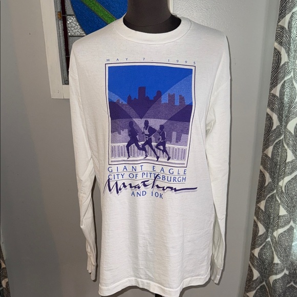 Vintage 1995 Pittsburgh Marathon Long Sleeve Single Stitch T Shirt SZ Large - Picture 1 of 7
